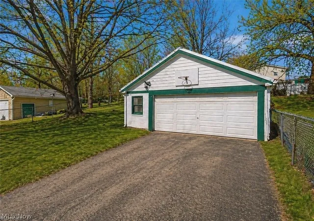 Photo 9 of Single family home for sale at 16241 Glenburn Ave, Cleveland, OH 44128 | MLS# 5232407 | Listing updated on 2026-09-01