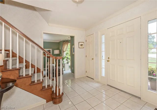 4th image of 19165 Ridgeline Ct, Strongsville, OH 44136 | MLS# 5231506