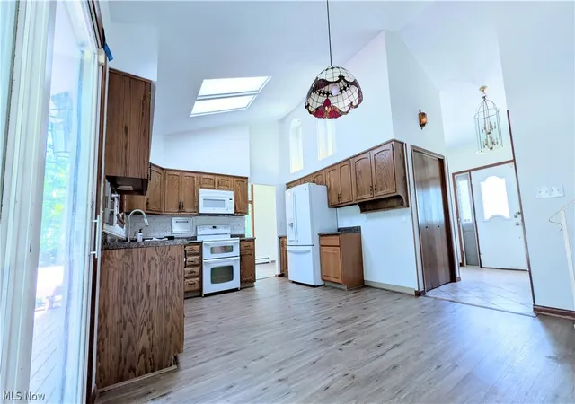 5th image of 1305 Garrison Rd, Ashtabula, OH 44004 | MLS# 5232244