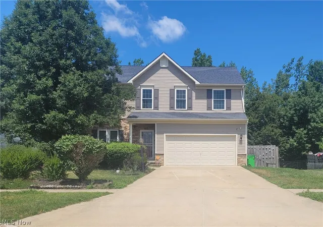 Photo 1 of Single family home for sale at 124 Slate Dr, Berea, OH 44017 | MLS# 5232214 | Listing updated on 2026-08-18