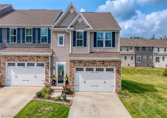 Photo 1 of Sale Pending at 1633 Cypress Ct, Stow, OH 44224 | MLS# 5232486 | Listing updated on 2026-08-19