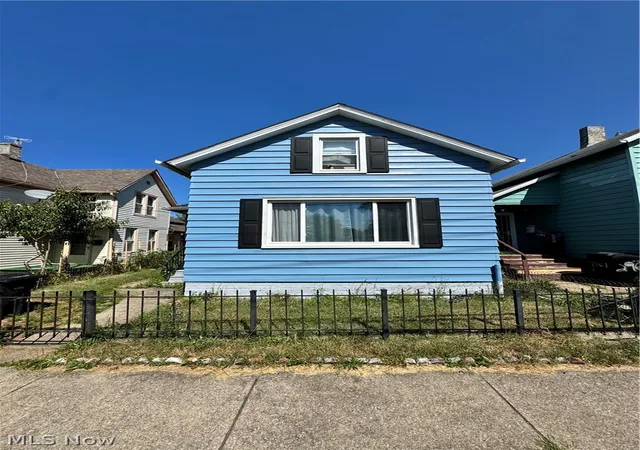 2nd image of 2751 W 32nd St, Cleveland, OH 44113 | MLS# 5231638