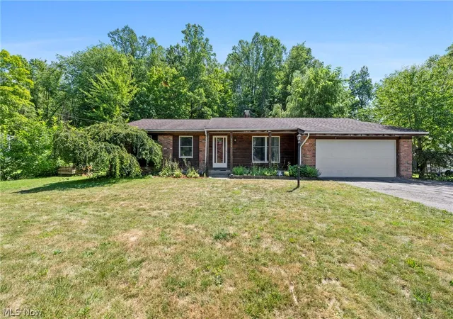 1st image of 9720 Fox Hill Trl, Concord Township, OH 44060 | MLS# 5232135