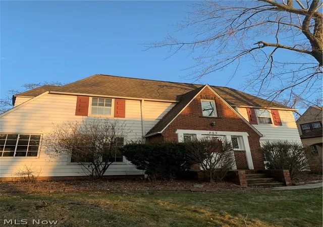 1st image of 863 Medford Rd, Cleveland, OH 44121 | MLS# 5232553