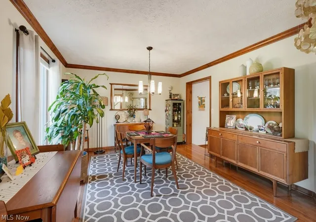 5th image of 17553 Deer Ridge Cir, Strongsville, OH 44136 | MLS# 5231817