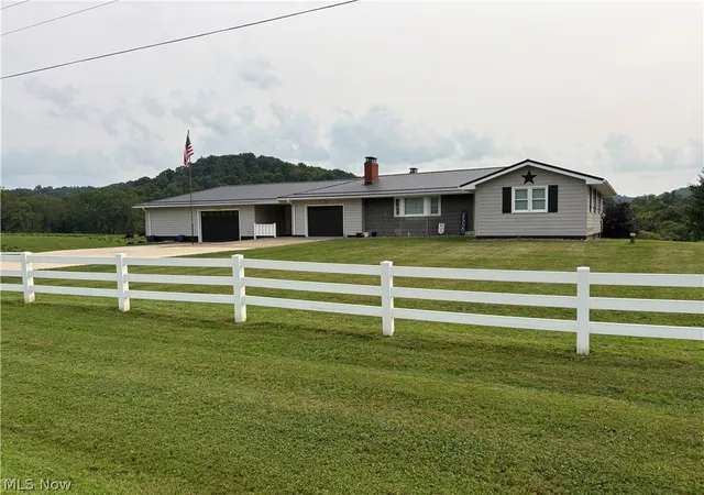 Photo 3 of Sale Pending at 15103 State Route 258 Sw, Newcomerstown, OH 43832 | MLS# 5232539 | Listing updated on 2026-09-27