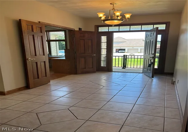 Photo 39 of Single family home for sale at 8707 Fairweather Trl, Youngstown, OH 44514 | MLS# 5232559 | Listing updated on 2026-08-29