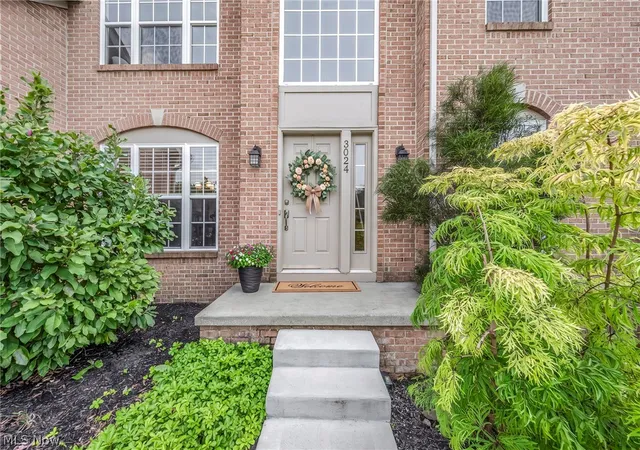 3rd image of 3024 West Creek Dr, Medina, OH 44256 | MLS# 5230191