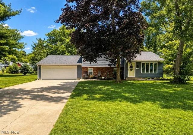 Photo 1 of Sale Pending at 209 Oakwood Ln, Seville, OH 44273 | MLS# 5232570 | Listing updated on 2026-08-01
