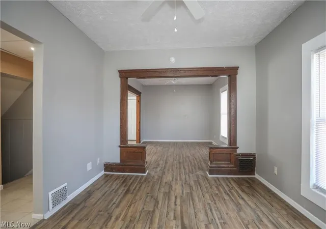 5th image of 559 E Exchange St, Akron, OH 44306 | MLS# 5232579