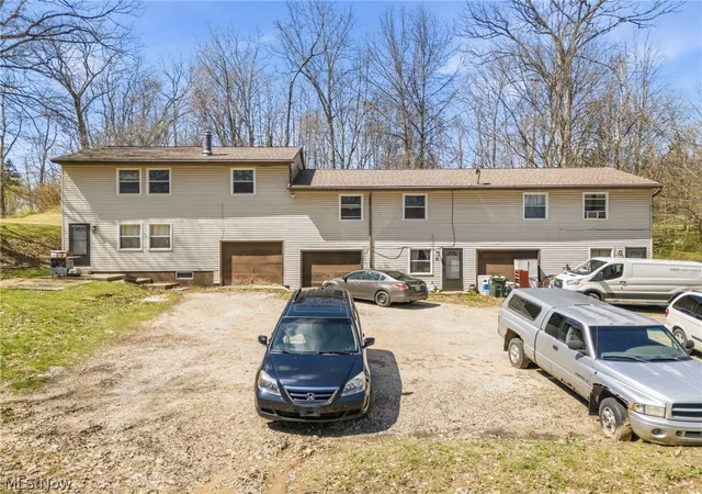 3rd image of 4839 Arlington Rd, North Canton, OH 44720 | MLS# 5232047