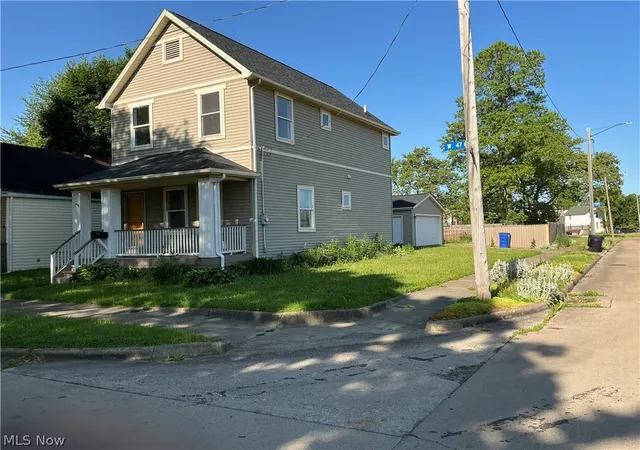 Photo 3 of Sale Pending at 2140 W 47th Street, Cleveland, OH 44102 | MLS# 5223922 | Listing updated on 2026-08-24