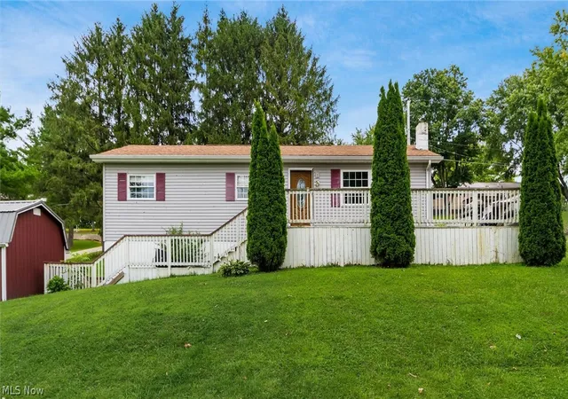 1st image of 490 Cedarhurst Dr, Zanesville, OH 43701 | MLS# 5232591