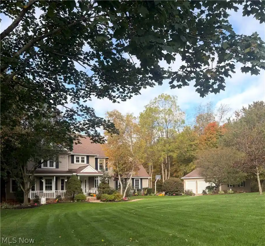 Photo 1 of Single family home for sale at 3630 Longwood Dr, Medina, OH 44256 | MLS# 5232551 | Listing updated on 2026-10-22