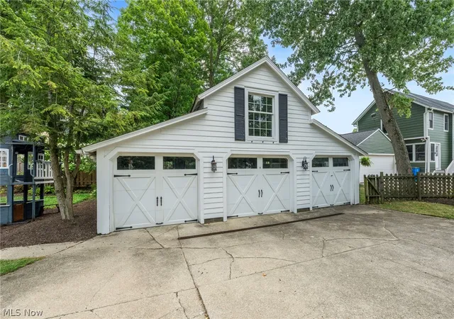 Photo 2 of Single family home for sale at 58 E Washington St, Chagrin Falls, OH 44022 | MLS# 5231222 | Listing updated on 2026-08-21