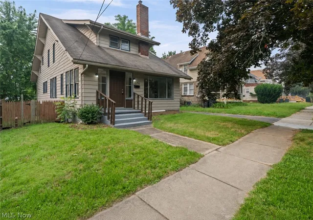 Photo 2 of Single family home for sale at 1376 Goodyear Blvd, Akron, OH 44305 | MLS# 5232592 | Listing updated on 2026-08-03