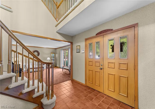 Photo 2 of Single family home for sale at 24177 Stonehedge Dr, Westlake, OH 44145 | MLS# 5226534 | Listing updated on 2026-08-27