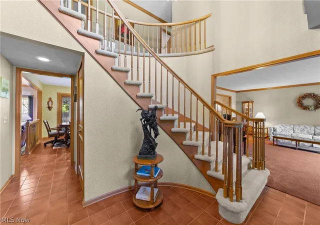 Photo 3 of Single family home for sale at 24177 Stonehedge Dr, Westlake, OH 44145 | MLS# 5226534 | Listing updated on 2026-08-27