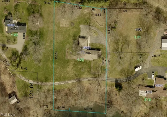 1st image of 42005 Oberlin Elyria Rd, Elyria, OH 44035 | MLS# 5232677
