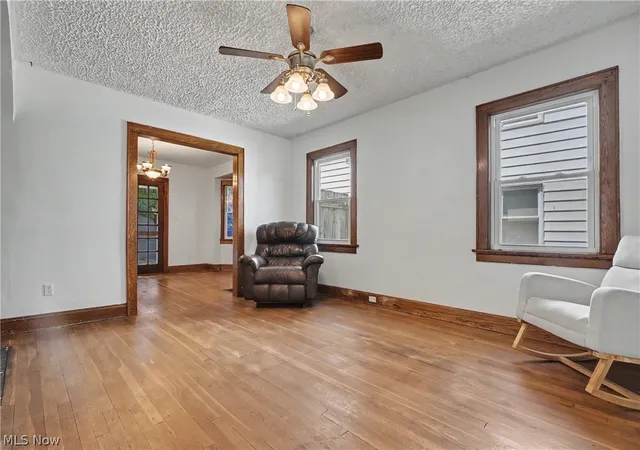 4th image of 326 S Firestone Blvd, Akron, OH 44301 | MLS# 5211473