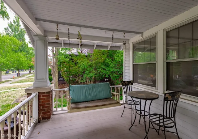 4th image of 2012 Marlindale Rd, Cleveland, OH 44118 | MLS# 5230893