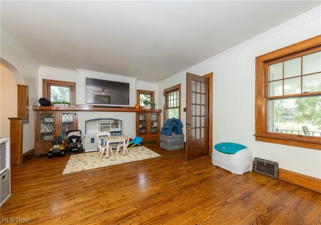 5th image of 2012 Marlindale Rd, Cleveland, OH 44118 | MLS# 5230893