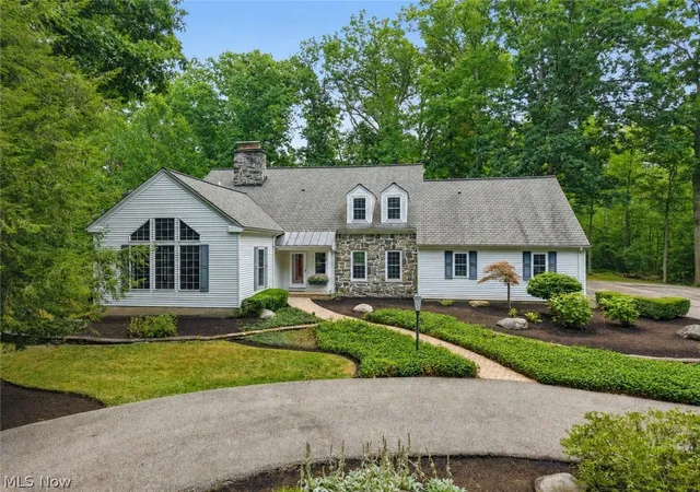 1st image of 20 Stonecreek Dr, Chagrin Falls, OH 44022 | MLS# 5231564