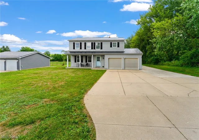 Photo 2 of Single family home for sale at 10393 Rapp Rd, New Middletown, OH 44442 | MLS# 5232081 | Listing updated on 2026-08-04