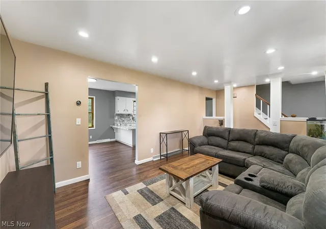 5th image of 10393 Rapp Rd, New Middletown, OH 44442 | MLS# 5232081