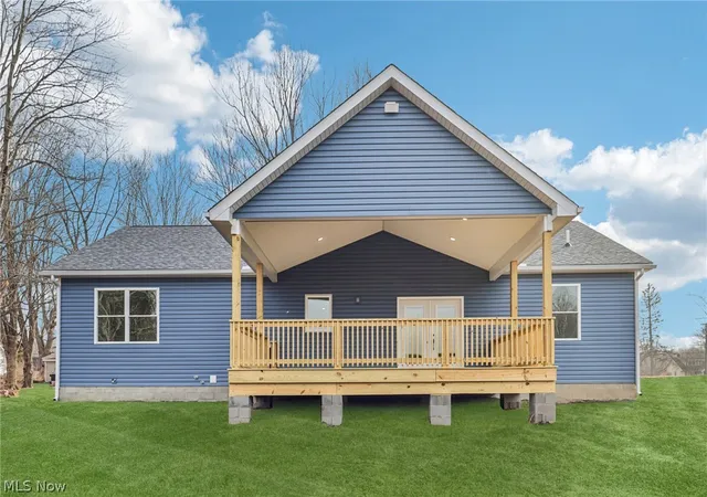 Photo 4 of Sale Pending at 6535 N Ridge Rd, Geneva, OH 44041 | MLS# 5232450 | Listing updated on 2026-10-09