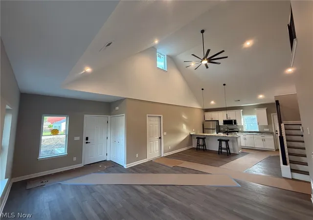 3rd image of 14501 Kennerdown Dr, Maple Heights, OH 44137 | MLS# 5232574