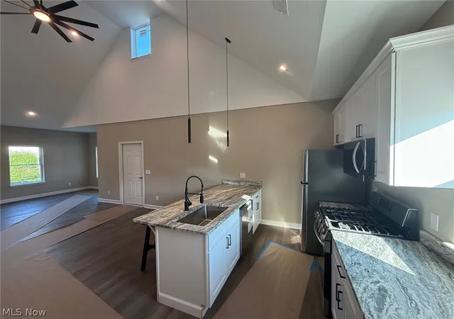 5th image of 14501 Kennerdown Dr, Maple Heights, OH 44137 | MLS# 5232574