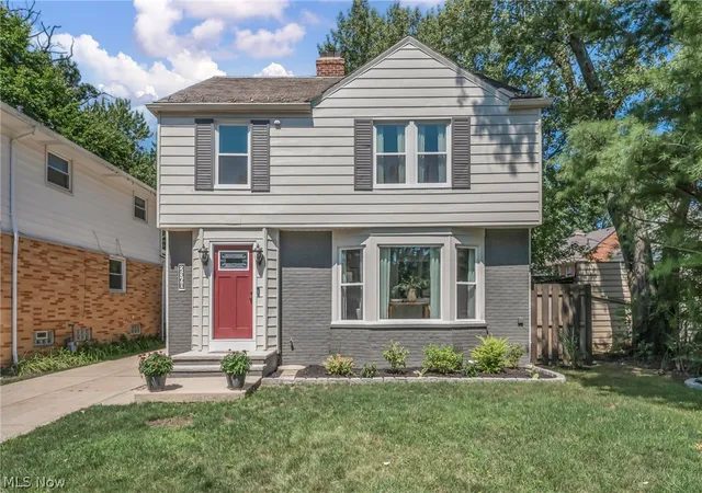 3rd image of 2368 Eardley Rd, Cleveland, OH 44118 | MLS# 5232260