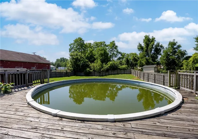 Photo 2 of Sale Pending at 510 Park Ave E, Mansfield, OH 44905 | MLS# 5232725 | Listing updated on 2026-08-20