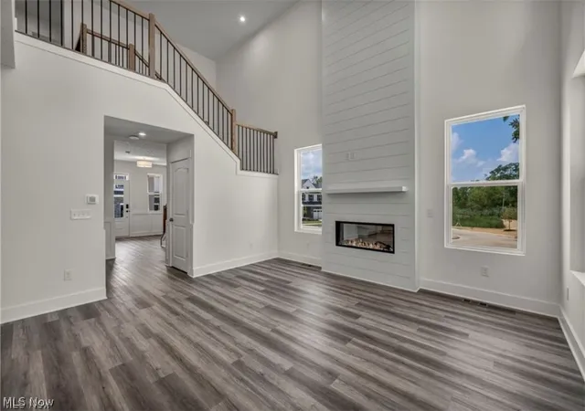 Photo 3 of Townhouse for sale at 2081 Glenmont Dr, Brunswick, OH 44212 | MLS# 5230912 | Listing updated on 2026-09-16