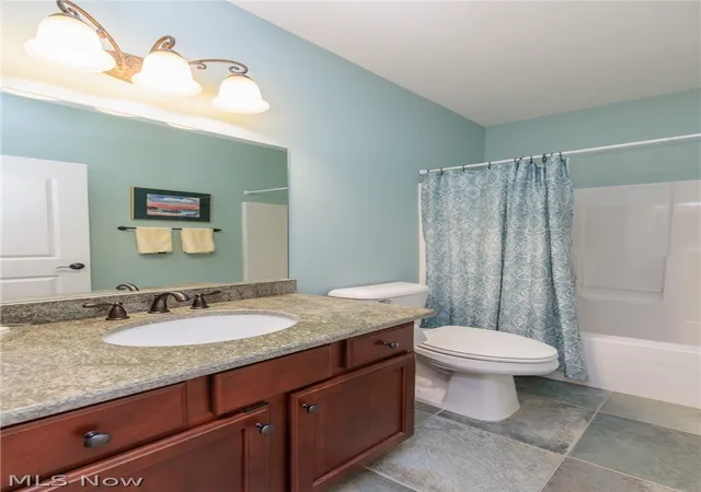 Photo 4 of Sale Pending at 978 Cangemi Ct, Macedonia, OH 44056 | MLS# 5232489 | Listing updated on 2026-08-28