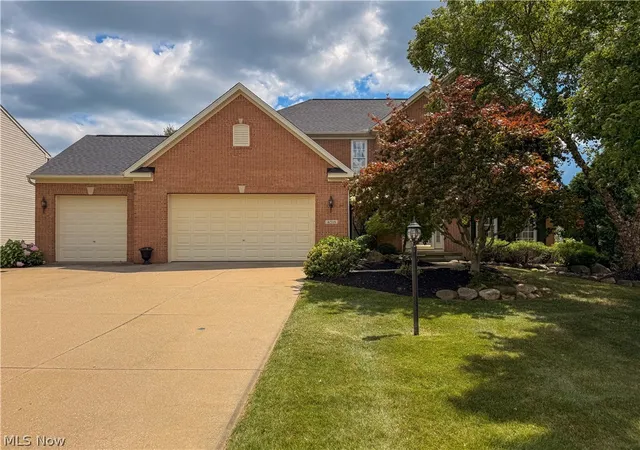 Photo 2 of Sale Pending at 4518 Hearthstone Way, Medina, OH 44256 | MLS# 5232730 | Listing updated on 2026-08-04