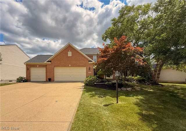 Photo 4 of Sale Pending at 4518 Hearthstone Way, Medina, OH 44256 | MLS# 5232730 | Listing updated on 2026-08-04