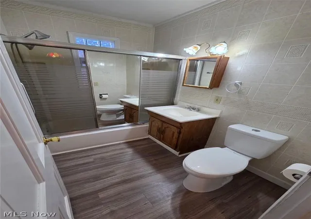 Photo 3 of Single family home for sale at 1263 Dayton St, Akron, OH 44310 | MLS# 5232809 | Listing updated on 2026-08-04
