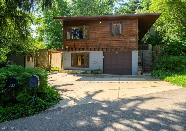 1st image of 55 Willowdale Lake Ave Nw, North Canton, OH 44720 | MLS# 5232596