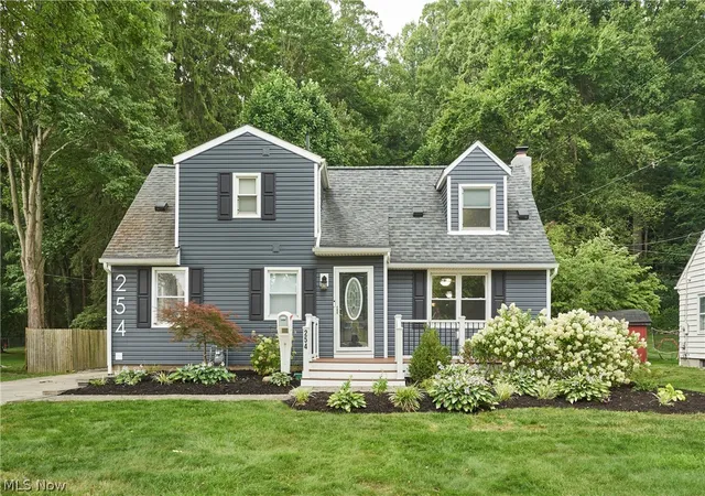 1st image of 254 Lownsdale Ave, Akron, OH 44313 | MLS# 5232771