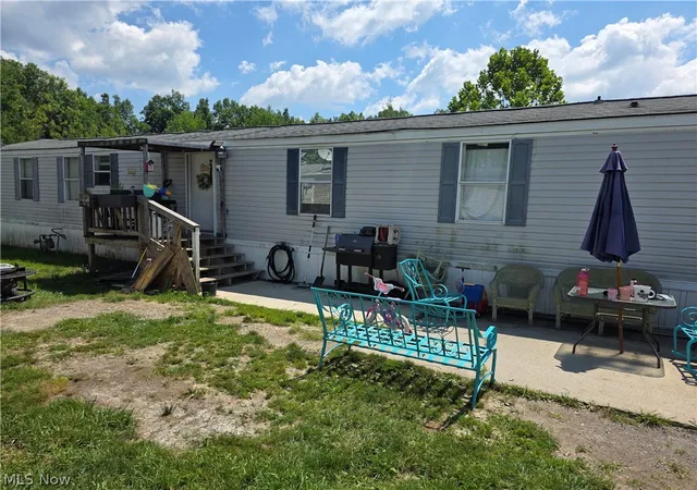 Photo 3 of Single family home for sale at 2908 Rosemary Ave, Southington, OH 44470 | MLS# 5232824 | Listing updated on 2026-08-26