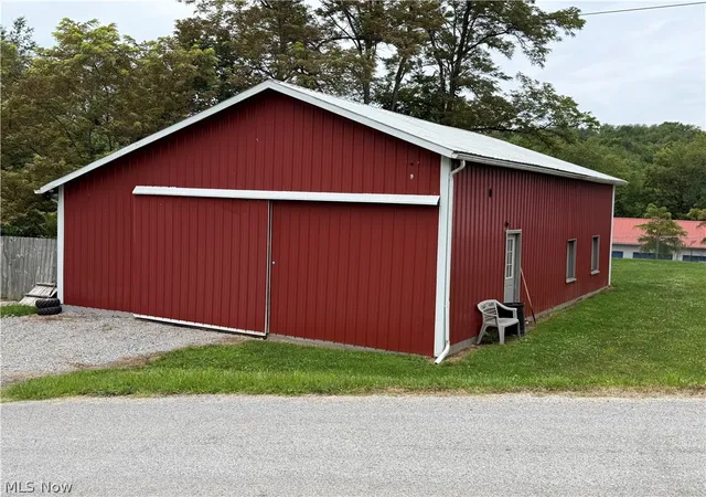Photo 3 of Single family home for sale at 3488 County Rd 54, Richmond, OH 43944 | MLS# 5232506 | Listing updated on 2026-08-21