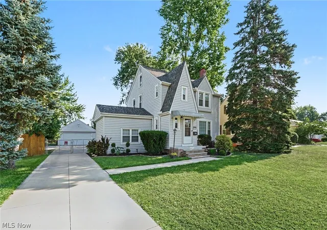 Photo 3 of Single family home for sale at 10710 Windham Rd, Cleveland, OH 44130 | MLS# 5231761 | Listing updated on 2026-10-02