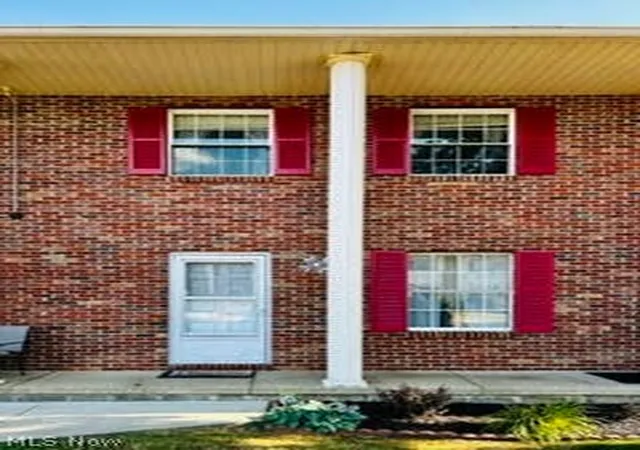 Photo 1 of Sale Pending at 157 Ault St, Wadsworth, OH 44281 | MLS# 5232088 | Listing updated on 2026-08-04