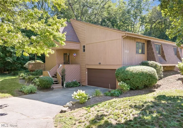 Photo 1 of Condo for sale at 171 Granger Rd #152, Medina, OH 44256 | MLS# 5232879 | Listing updated on 2026-08-01