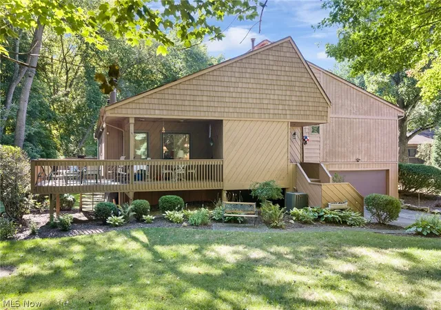 Photo 2 of Condo for sale at 171 Granger Rd #152, Medina, OH 44256 | MLS# 5232879 | Listing updated on 2026-08-01