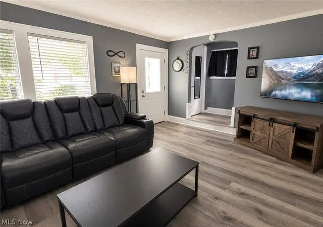 Photo 2 of Single family home for sale at 1150 Dayton St, Akron, OH 44310 | MLS# 5232909 | Listing updated on 2026-08-01