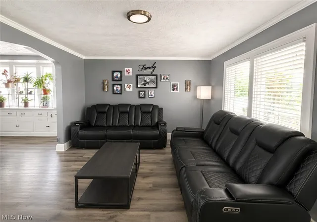 Photo 3 of Single family home for sale at 1150 Dayton St, Akron, OH 44310 | MLS# 5232909 | Listing updated on 2026-08-01