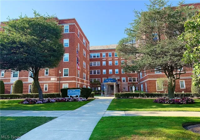 Condo for sale at 19015 Van Aken Blvd #516, Shaker Heights, OH 44122 | MLS# 5232910